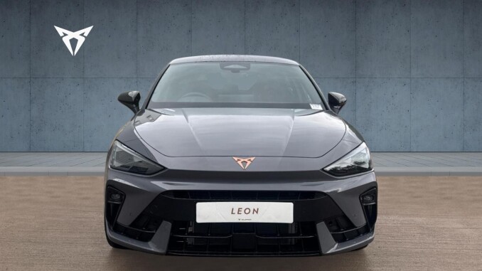 CUPRA Leon 1.5 eTSI 150 V2 5dr DSG [18Inch  alloy] Petrol Hatchback - Image 7